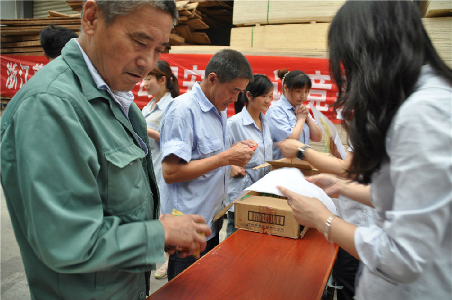 1562390814290313.jpg 14671000746485.jpg